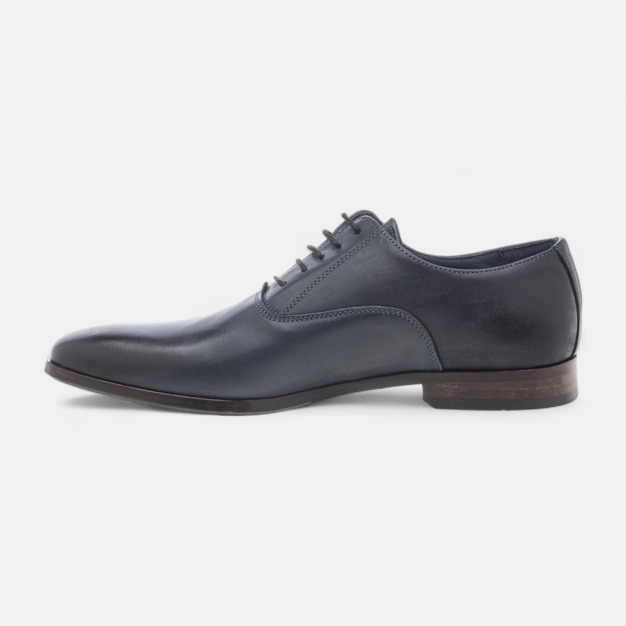 Chaussures habillées cousues Homme en cuir bleu