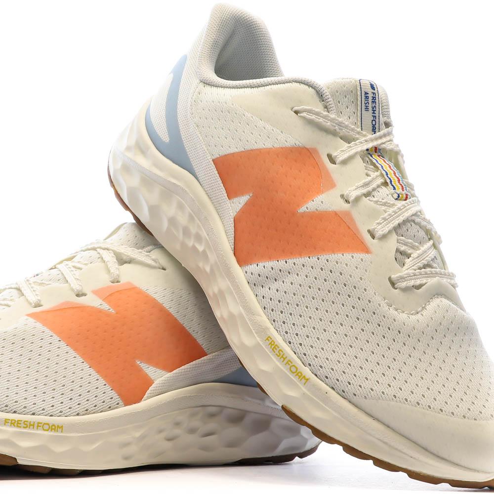 New Balance Chaussures de Running Blanche Femme New Balance Arishi