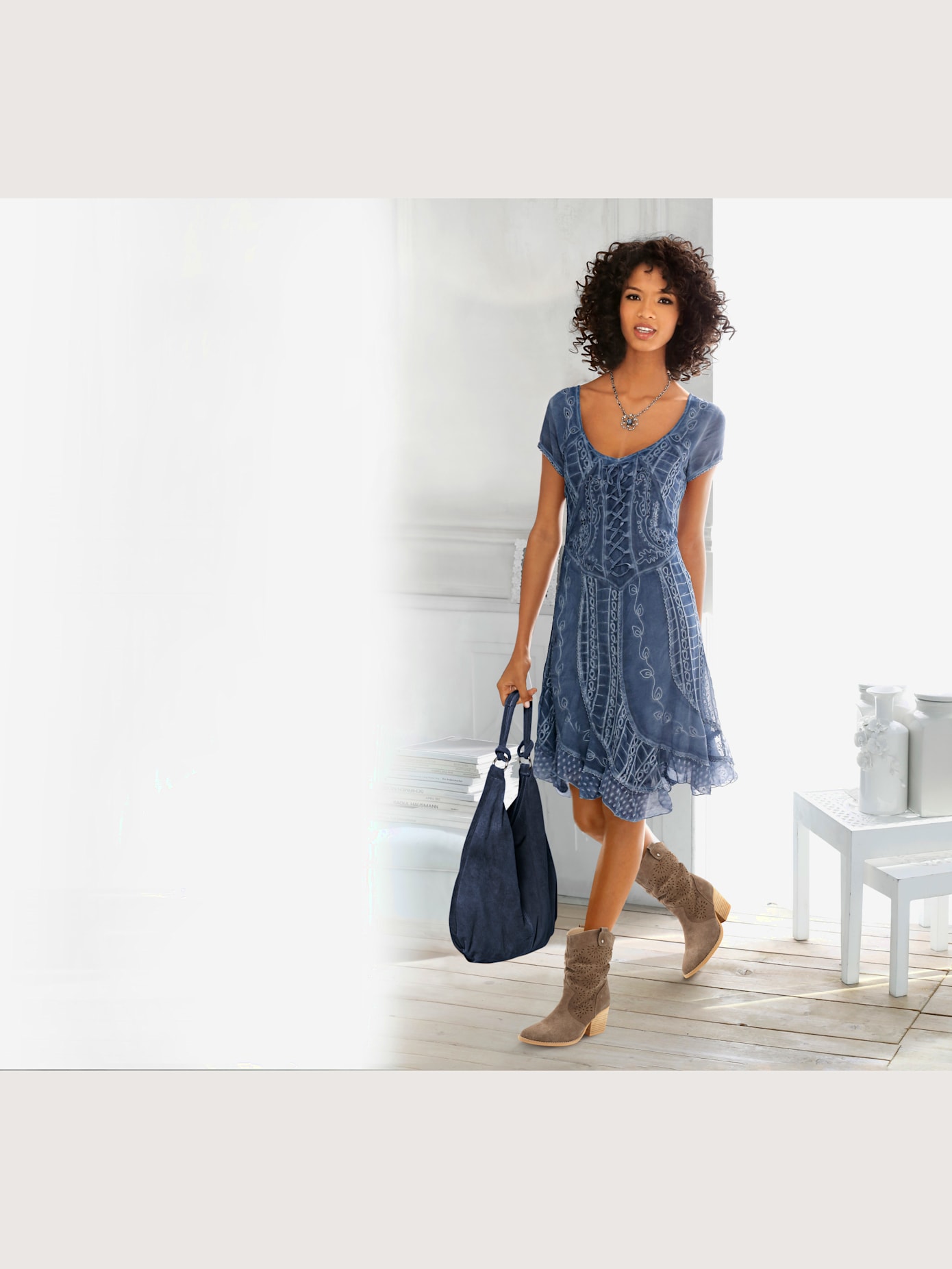 Robe brodée look romantique