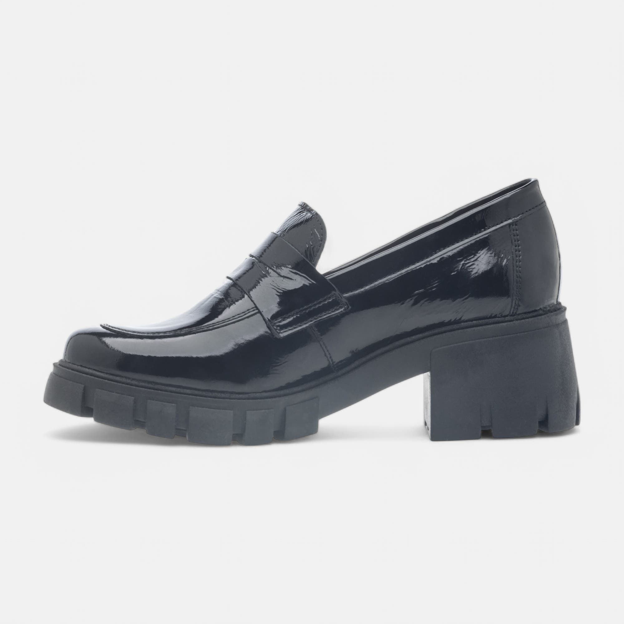 Mocassins à talon Femme en cuir noir vernis