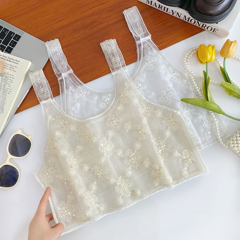 Iasia - Crop top met ronde hals en pailletten en kralen