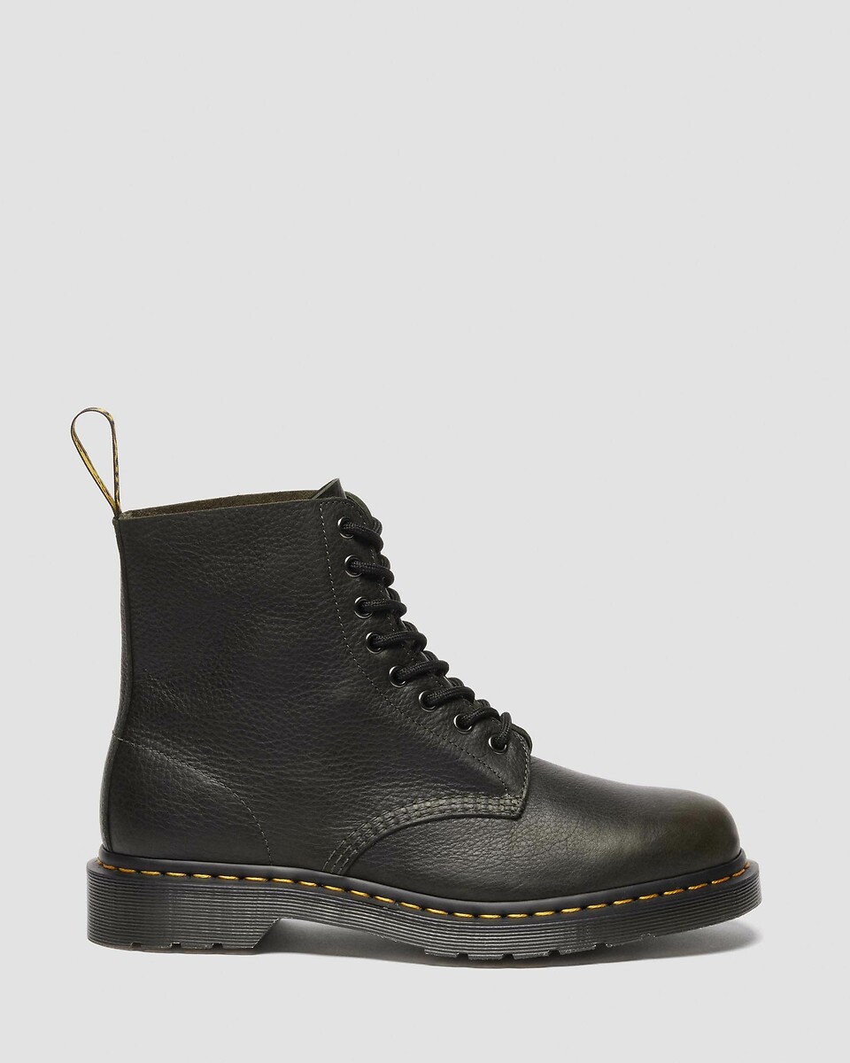 DR. MARTENS<br>Botas de couro 1460 Pascal Virginia