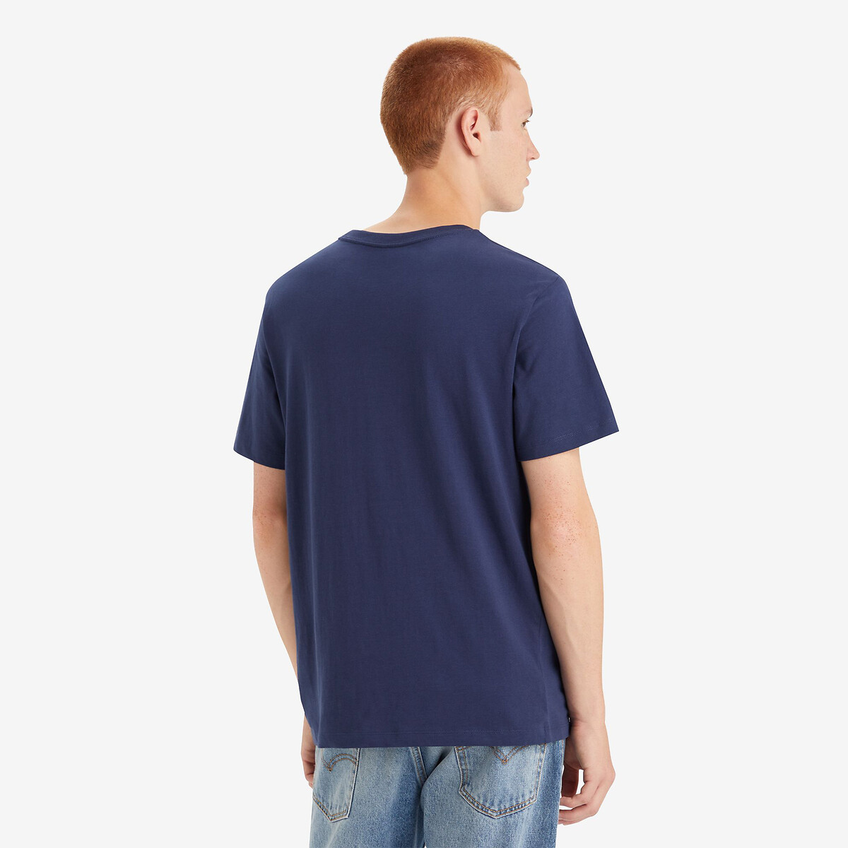 Camiseta LEVI'S com gola redonda e logotipo.