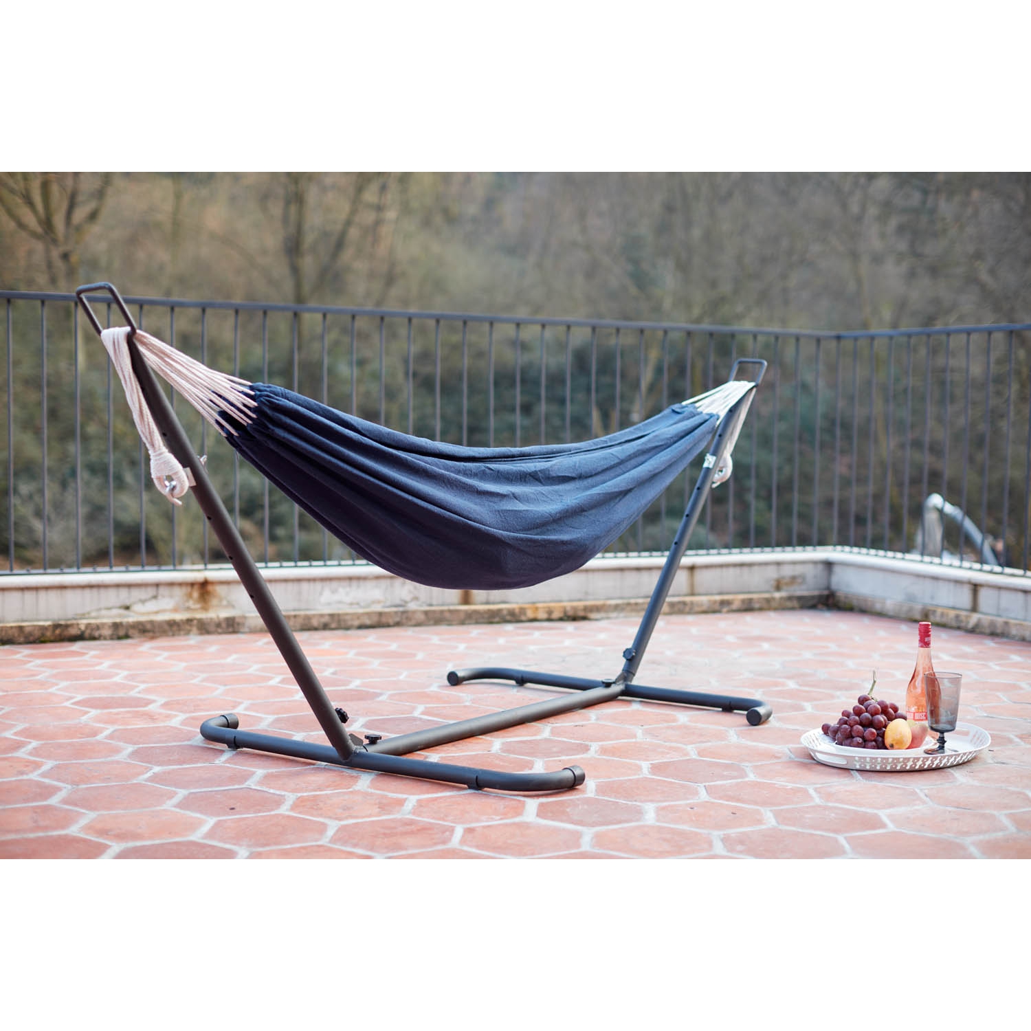 Copacabana bleu : hamac sur pied 2,6 m avec toile en tissu polyester bleu