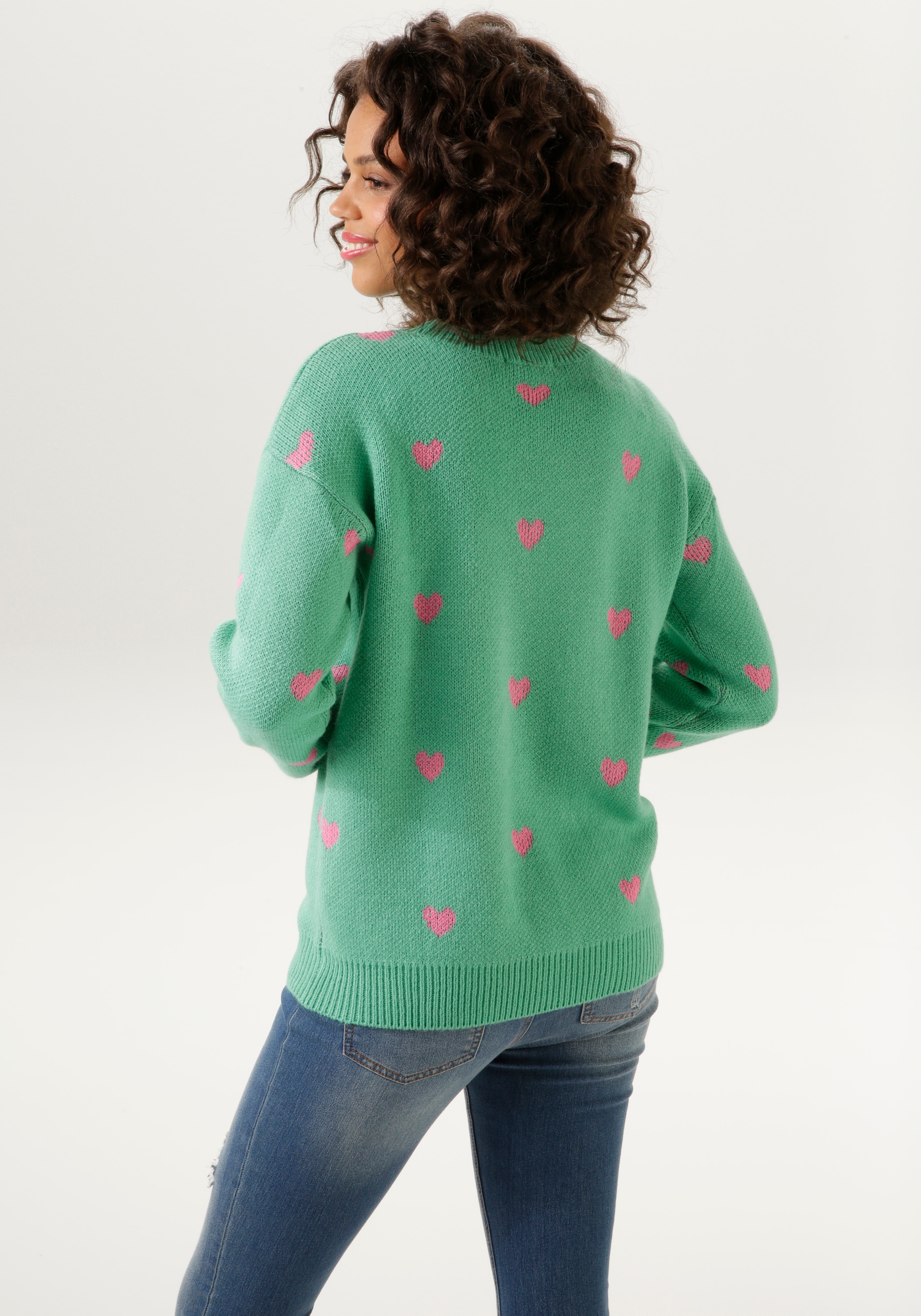 Aniston CASUAL Strickpullover , mit eingestrickten Herzchen