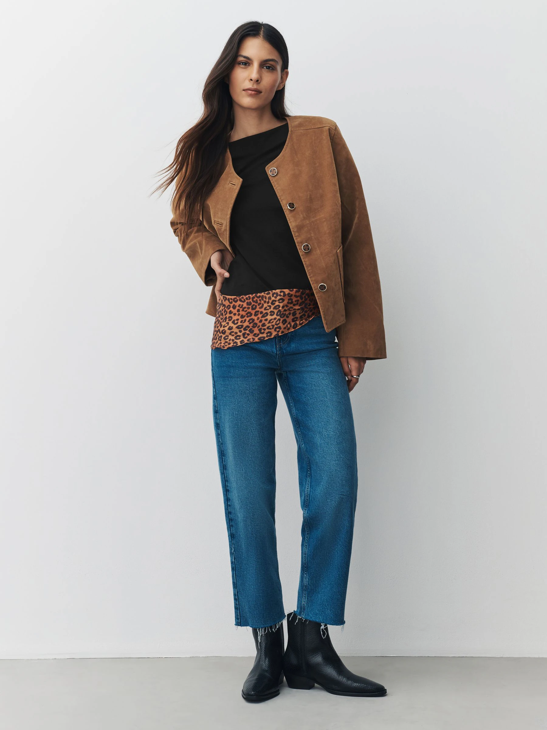 Zwart - T-shirt met boothals en lange mouwen