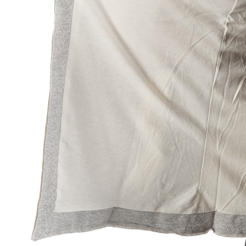 Majestic - 93 - Gris / Argent