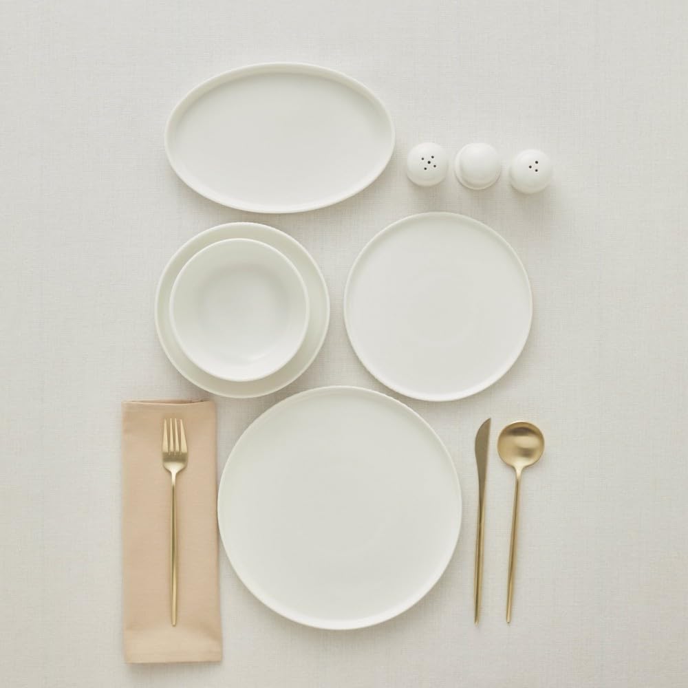 Karaca Forever Bone Pablito - 53-teiliges Geschirrset 12 Personen Modern, New Bone Teller Set Porzellan, Geschirr Set mit Müslischalen, Suppenschalen, Servierplatte, Pastateller, Dessertteller - Weiß