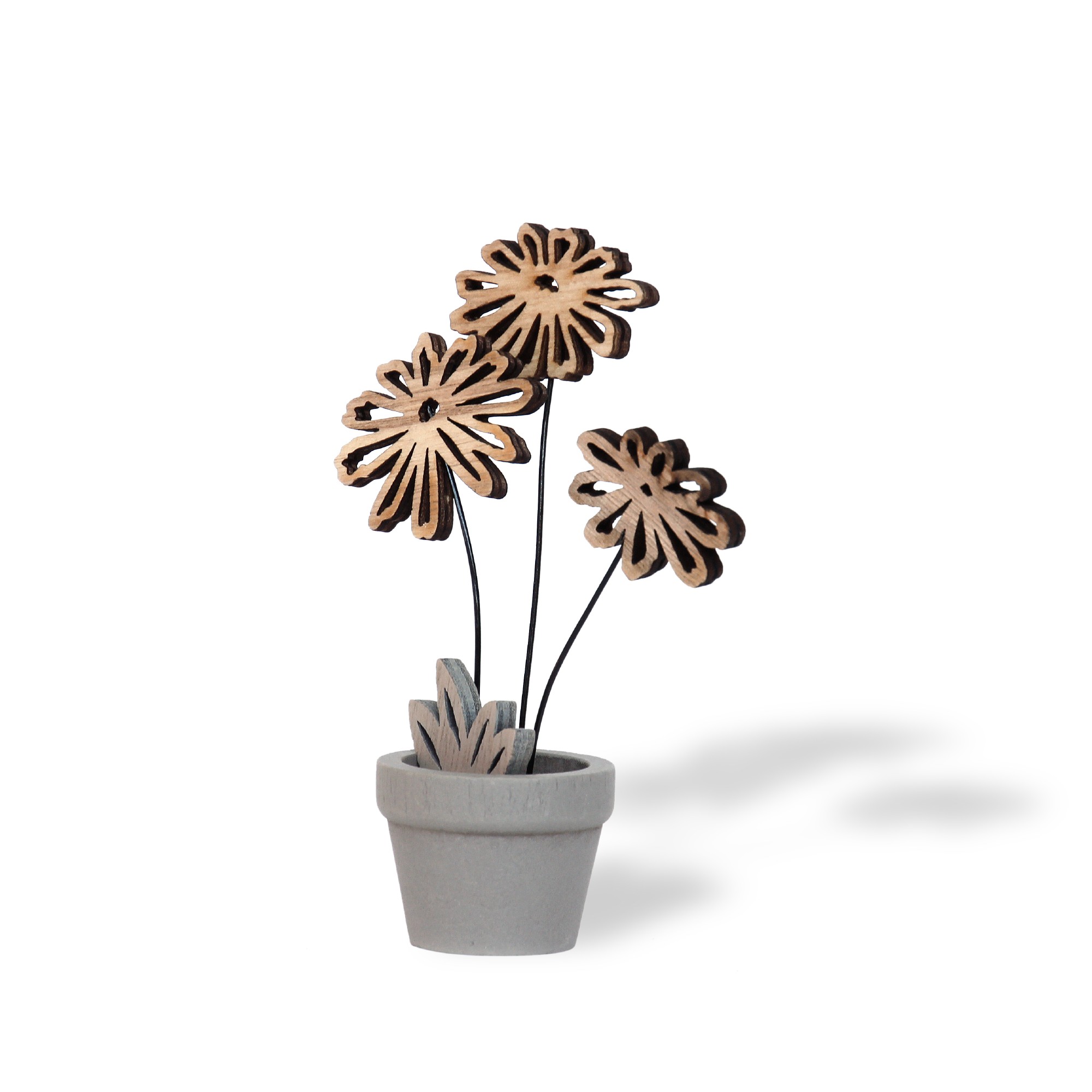 Holzfigur '3 Blumen im Topf', natur, H 16 cm, B 10,5 cm, L 5 cm von fischer's lagerhaus