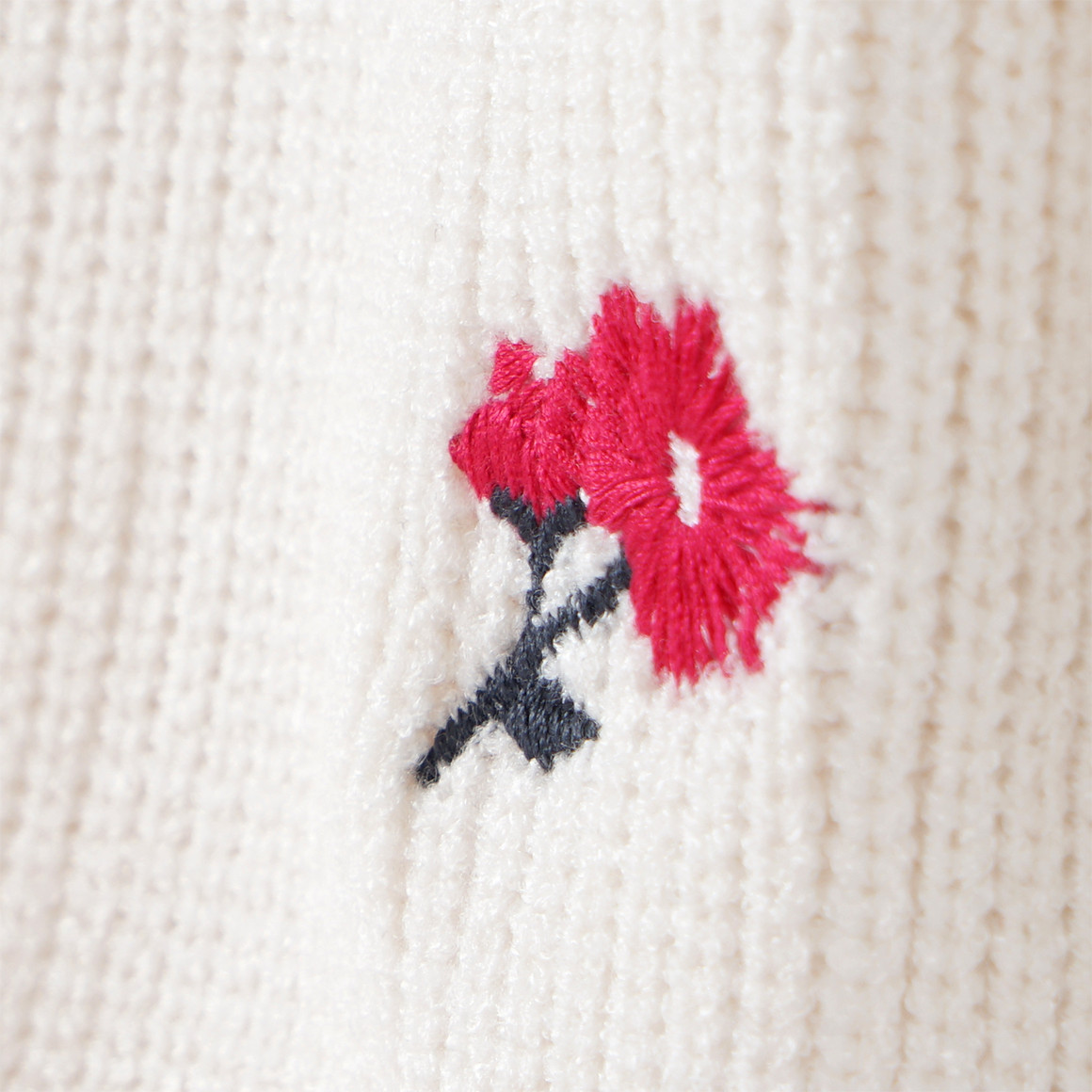 Yigga Mädchen Strickpullover mit Blumen creme