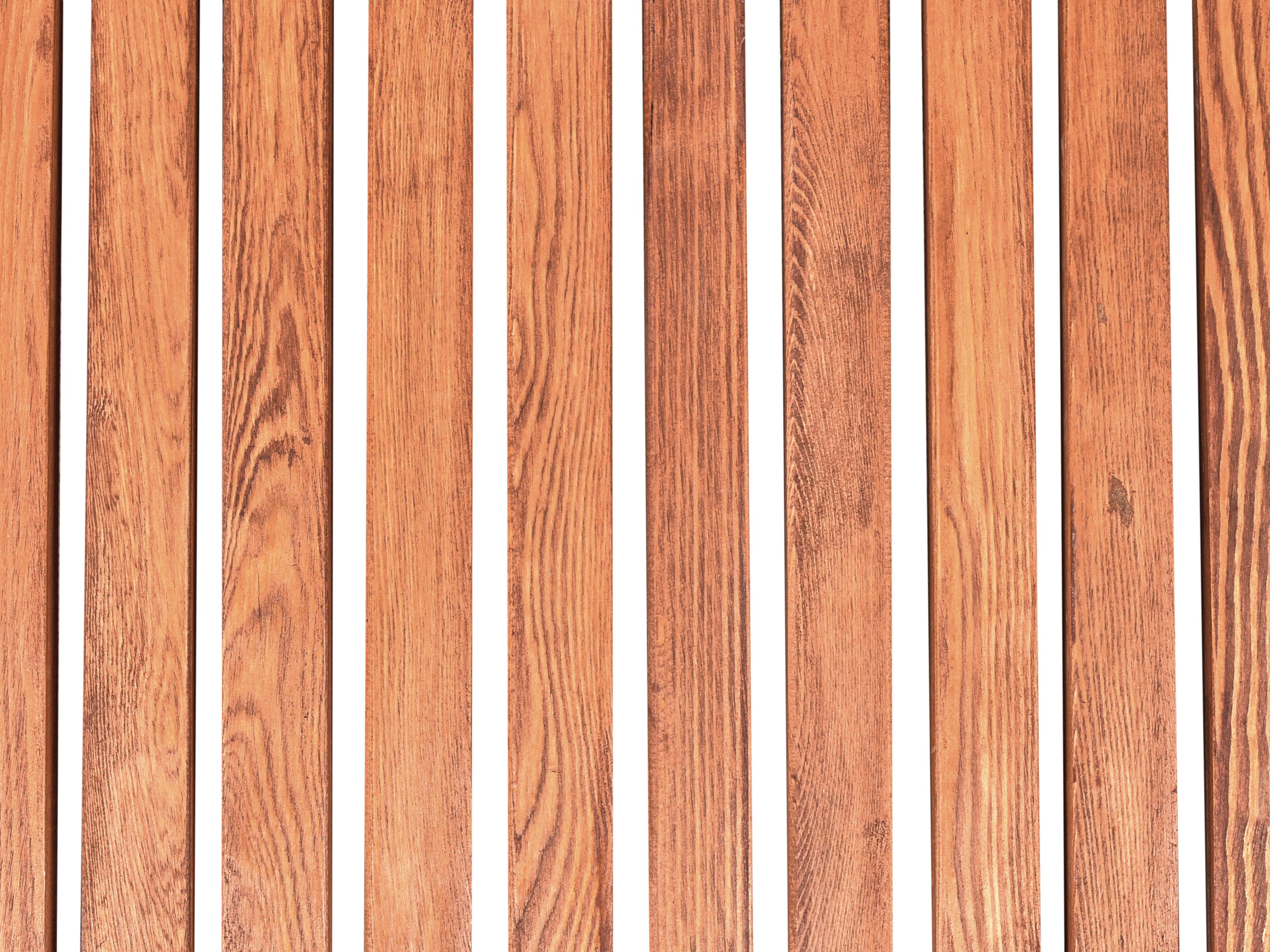 Ligstoel TANARO Larikshout Bruin