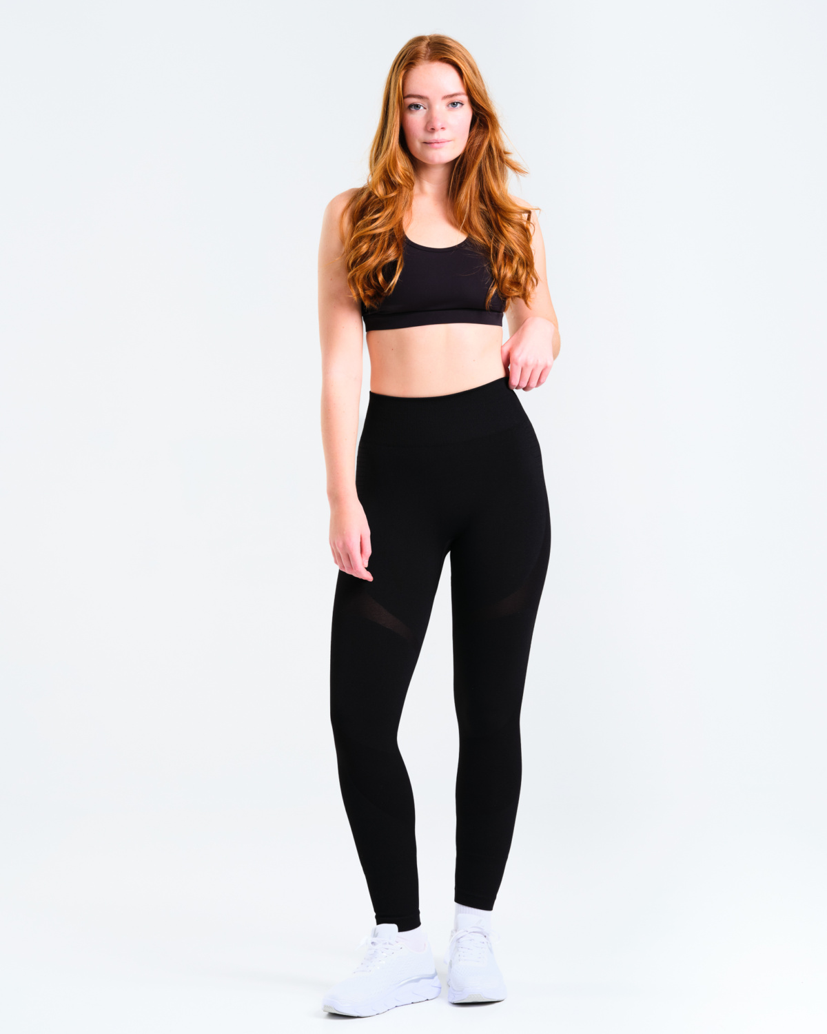 LEVITY Solar Seamless Tights Black Beauty