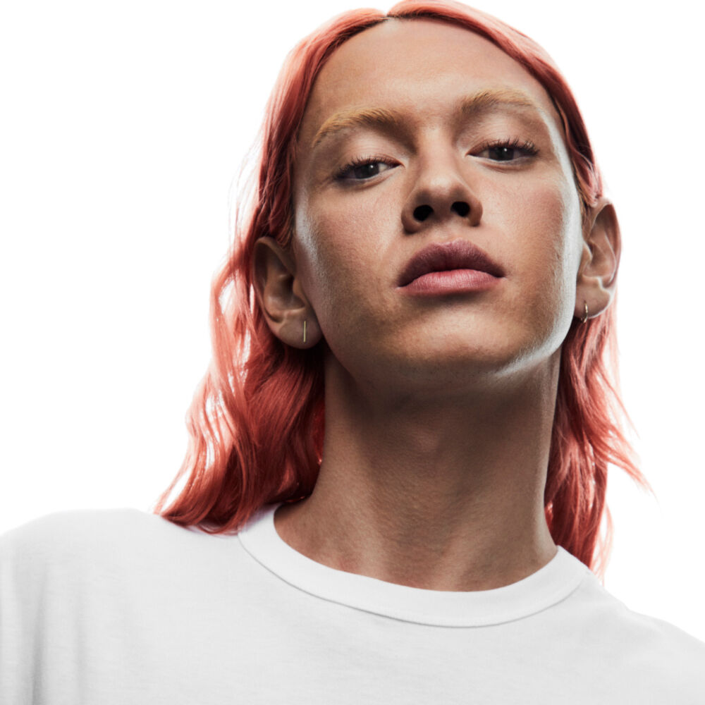 Nu Bare Look Tint  FOND DE TEINT POUR LA PEAU FLEXIBLE ET MODULABLE. ENRICHIE EN ACIDE HYALURONIQUE. - Nu_11
