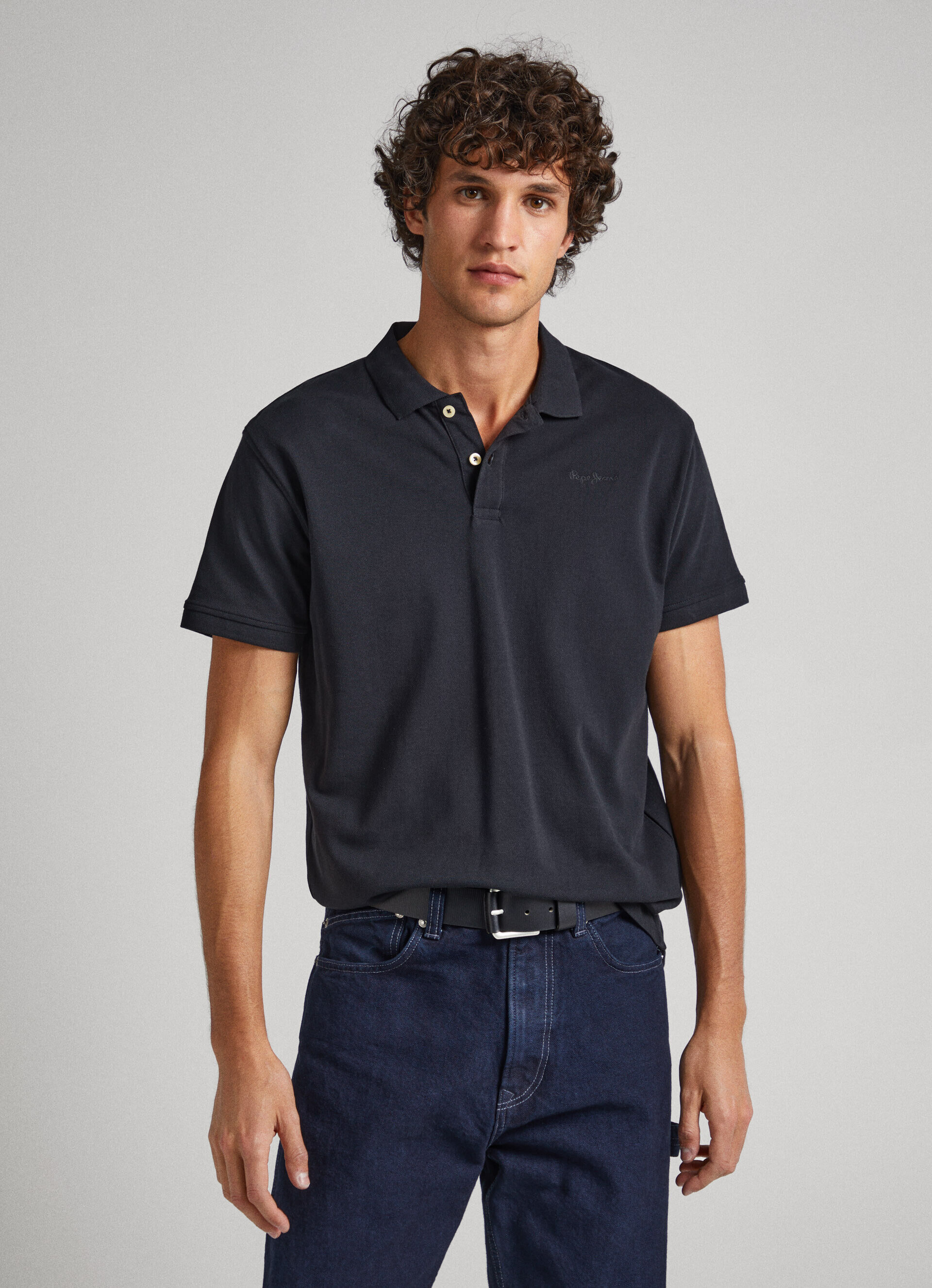 Camisa polo, camisa piqué de algodão, logotipo bordado - preta