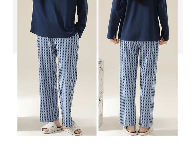 Jeony - Loungewearset: gewatteerd T-shirt met lange mouwen en tekstprint en geruite broek