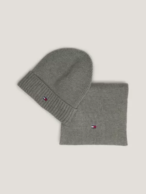 Conjunto de presente infantil com cachecol pequeno e gorro com a bandeira americana