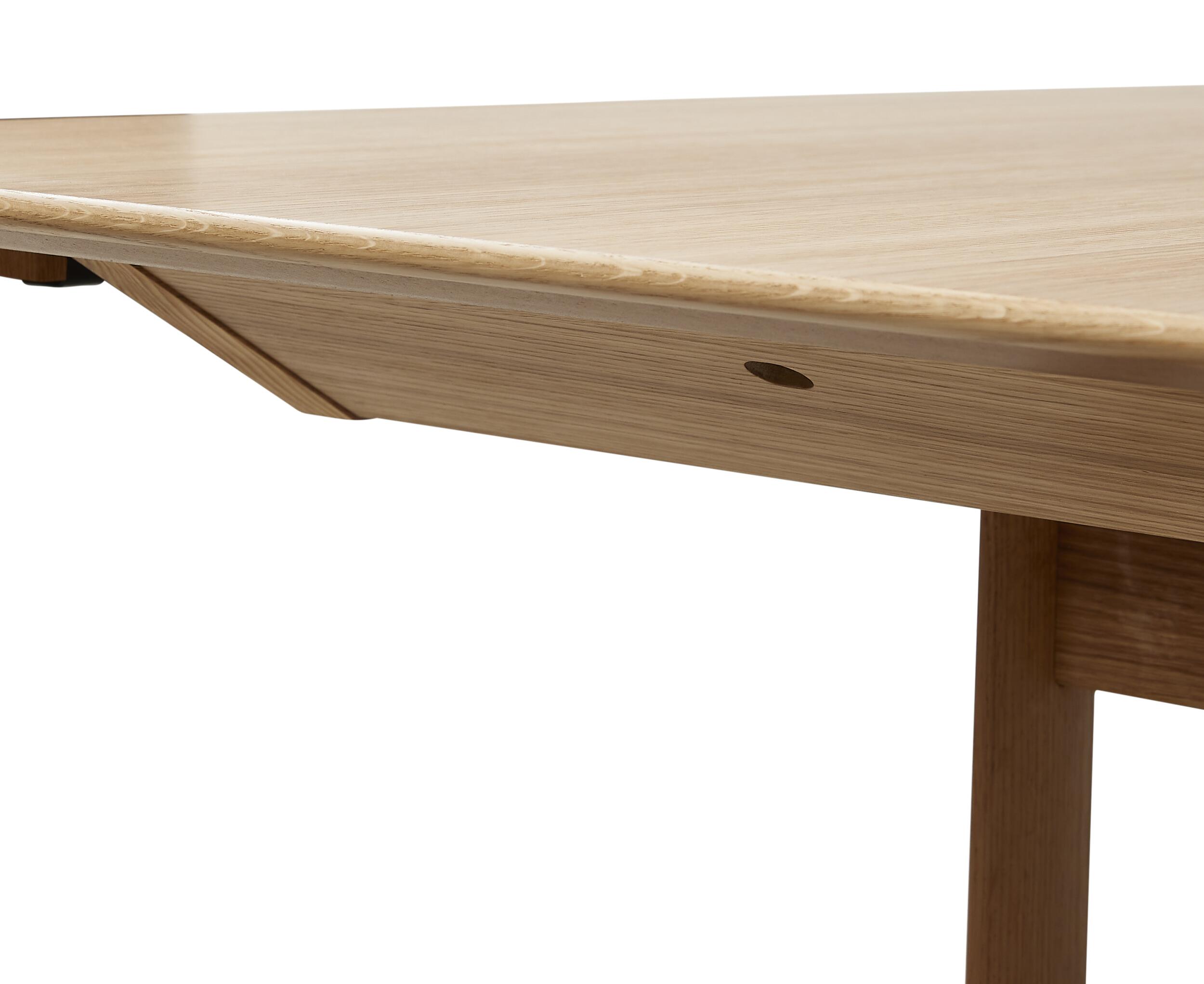 Arrow Spisebord 175 x 95 x 75 cm