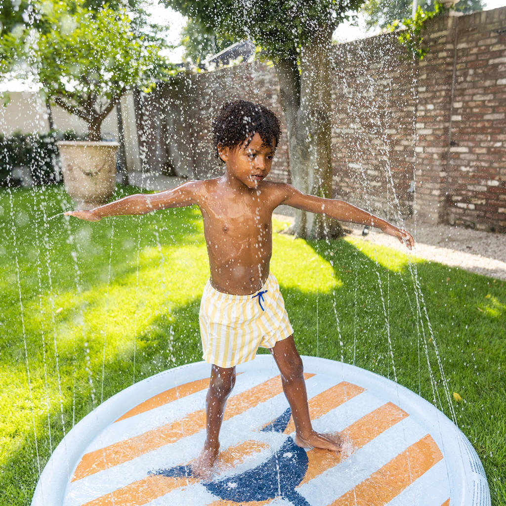 Shark Sprinkler mat