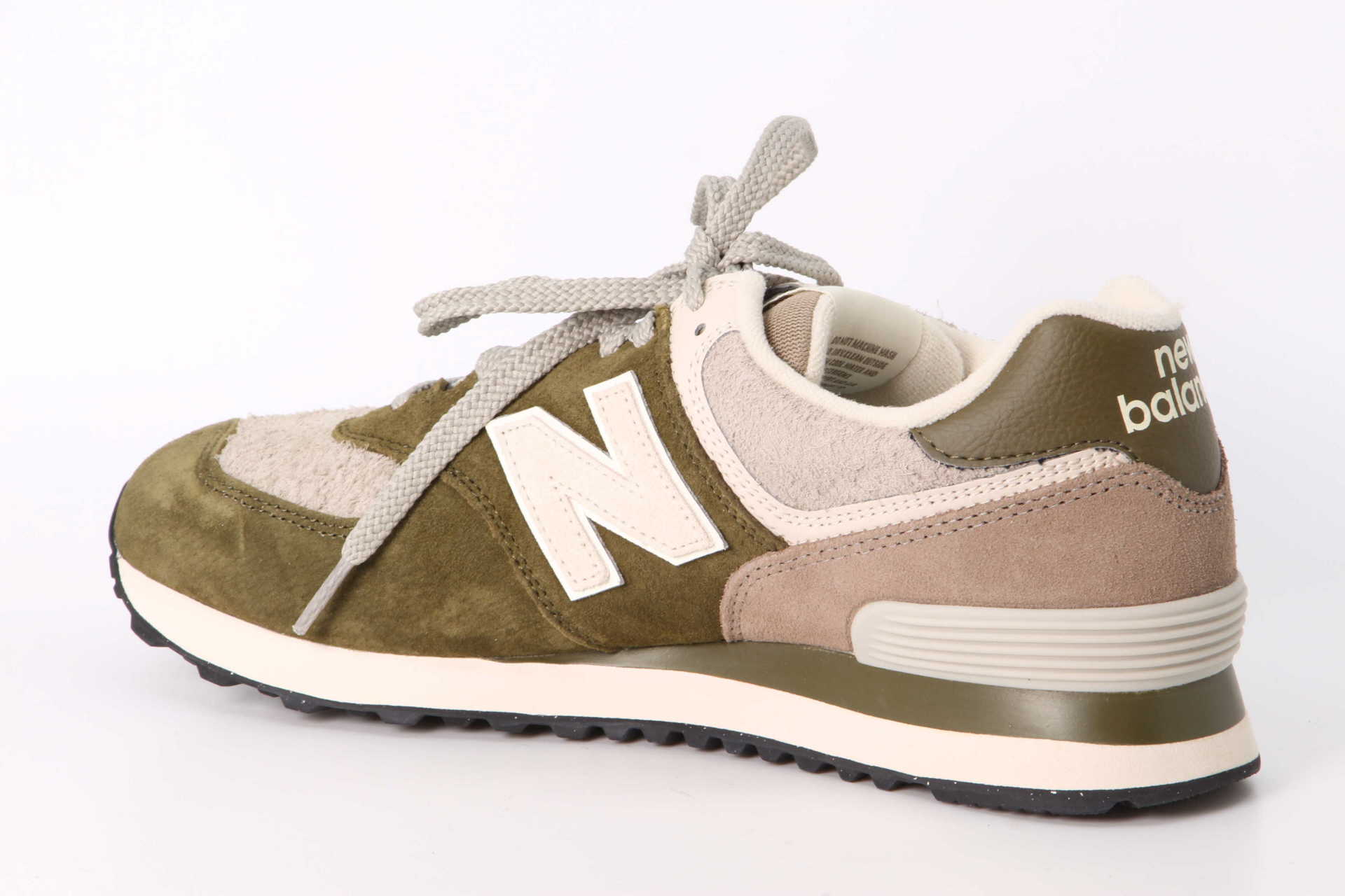 New Balance Sneaker 574 grün / beige