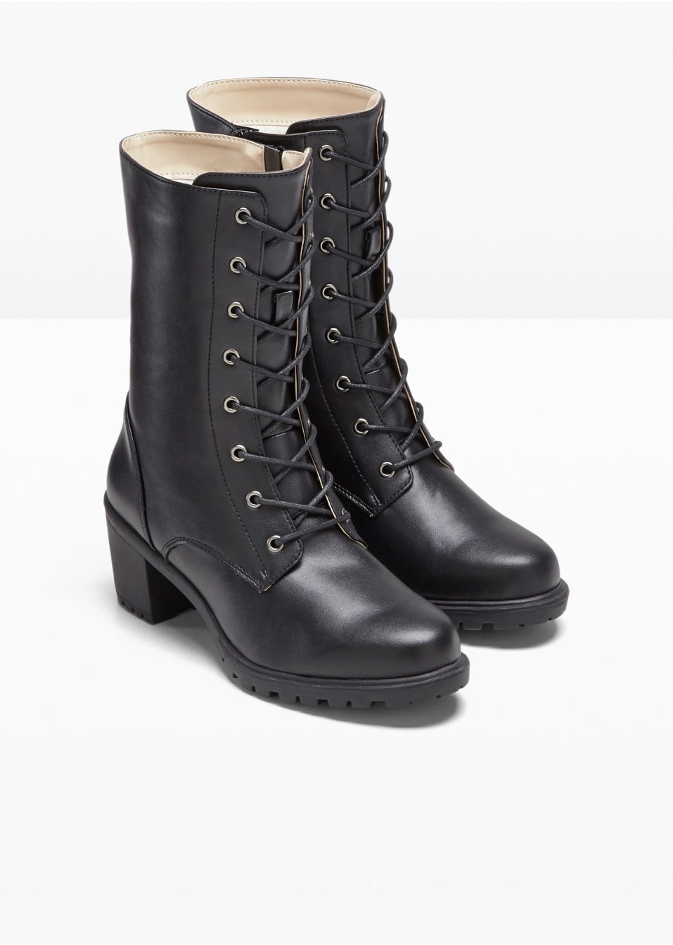 Bottes à lacets