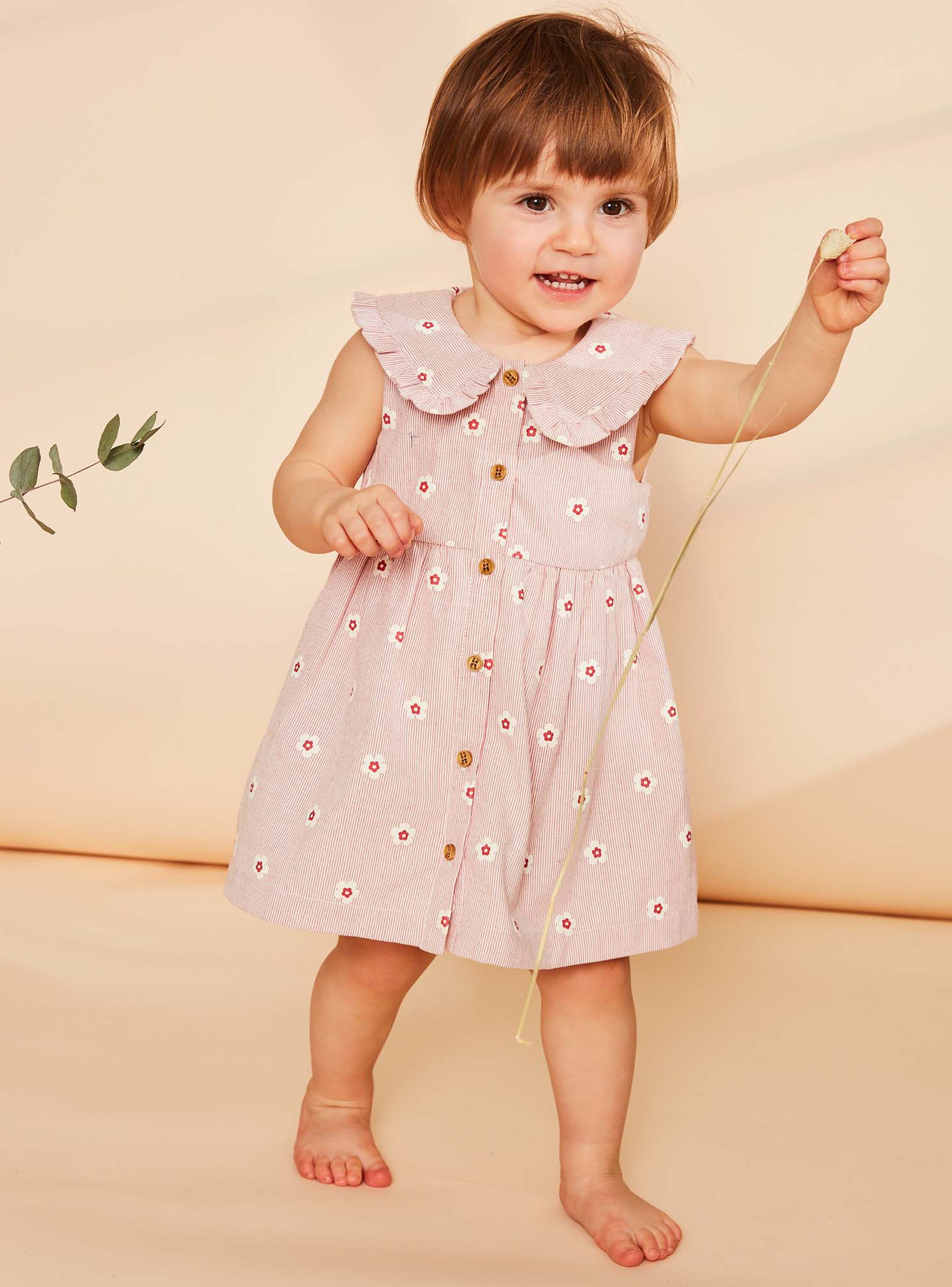 Robe écrue à rayures et fleurs