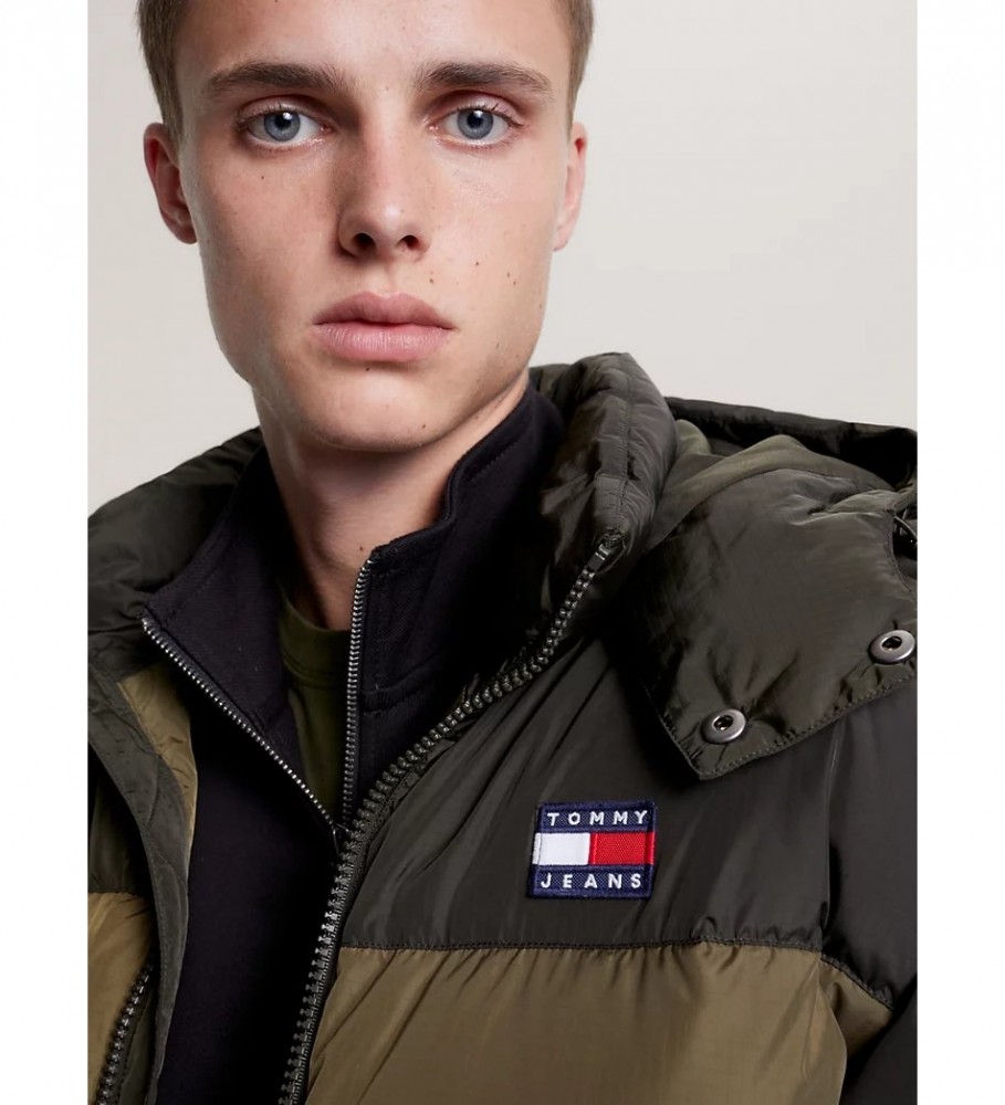 Jaqueta Tommy Jeans Alaska acolchoada, bloco de cor verde
