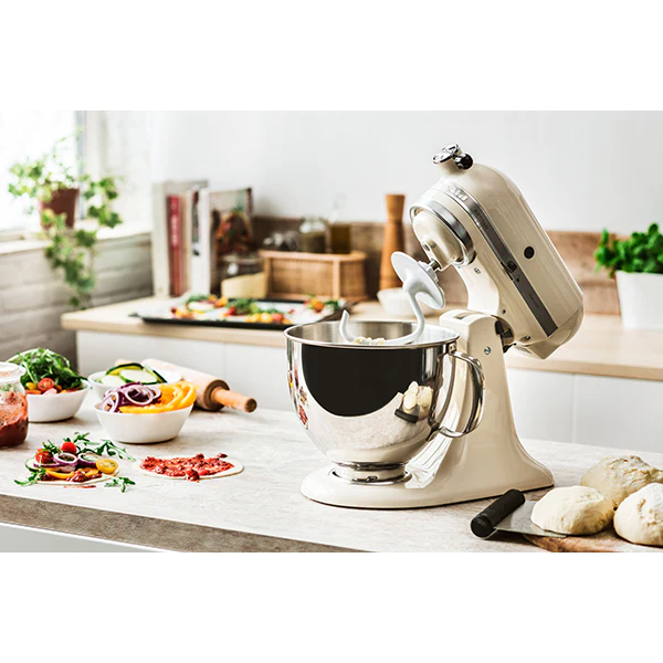 Robot artisan crème 5KSM175PS avec accessoires supplémentaires Kitchen