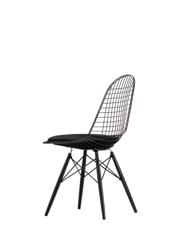 Vitra Eames Wire Chair DKW-5 stoel esdoornzwart onderstel  zwart kussen