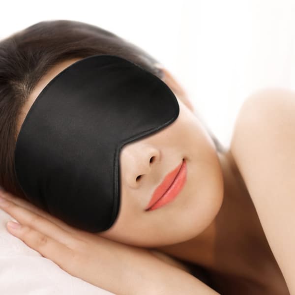 INF Sovemaske 100% silke Svart
