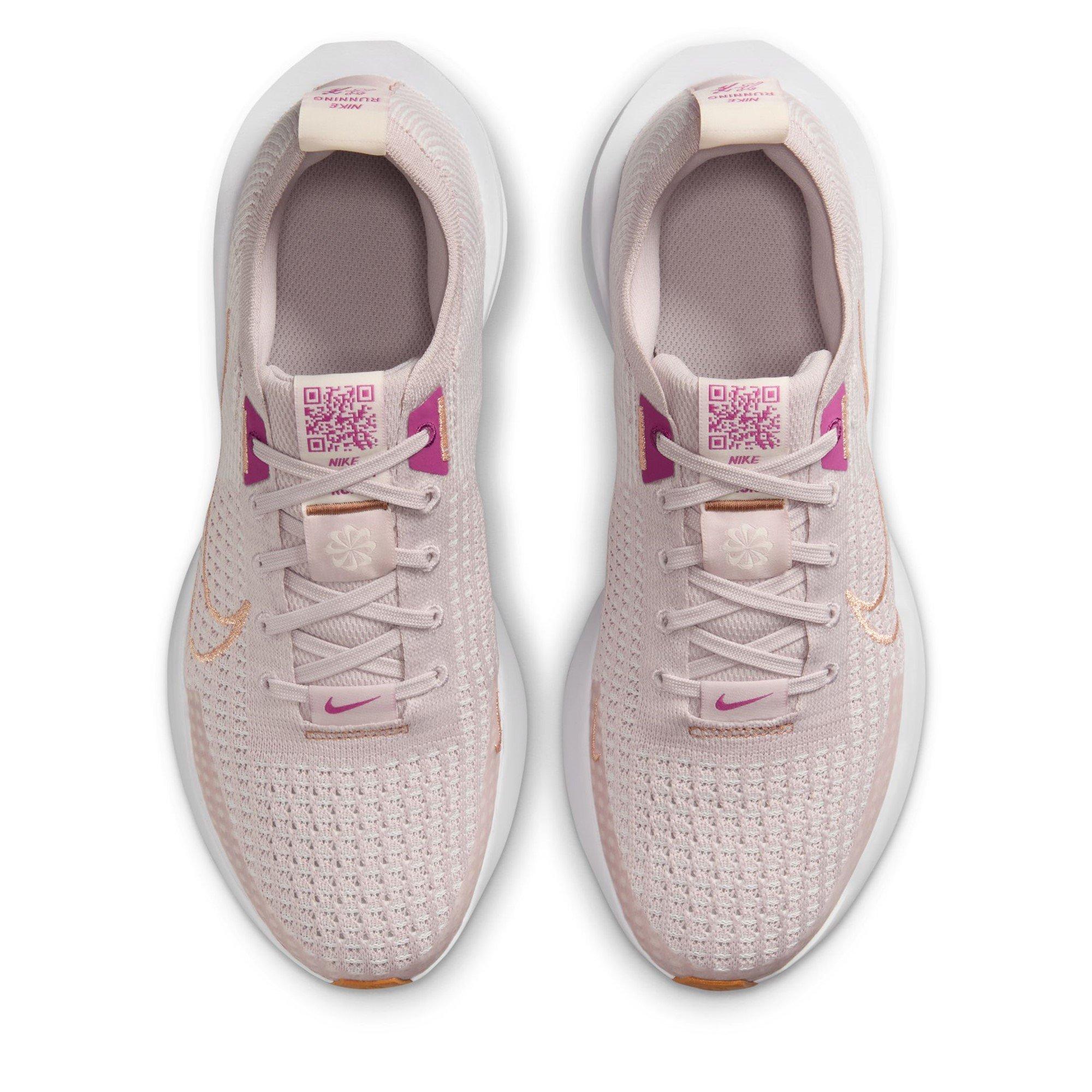 Nike Interact Run Womens Running Shoes