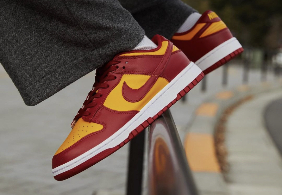 Nike Dunk Low Midas Gold
