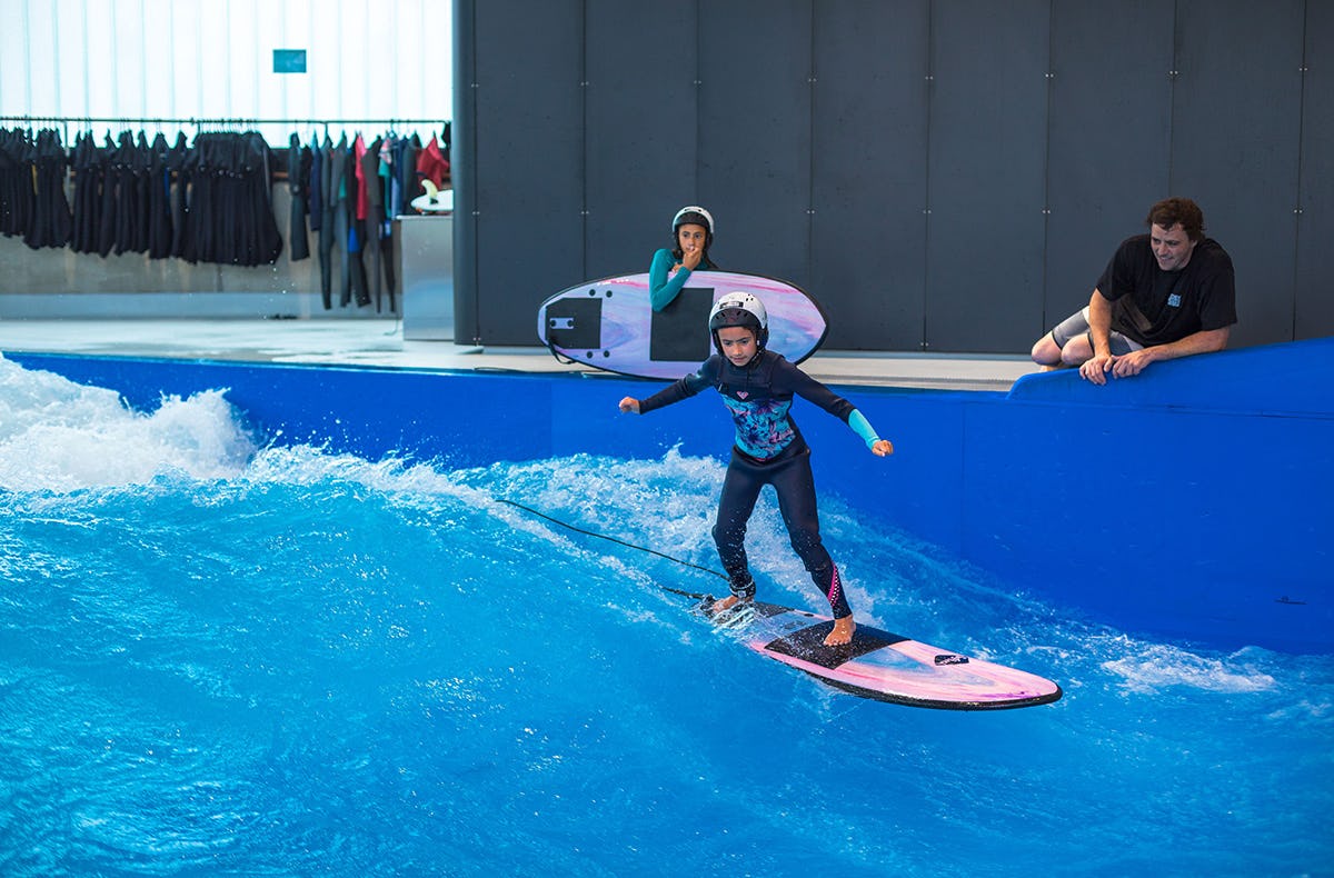 Indoor Surfen für Kinder - Arena München |mydays