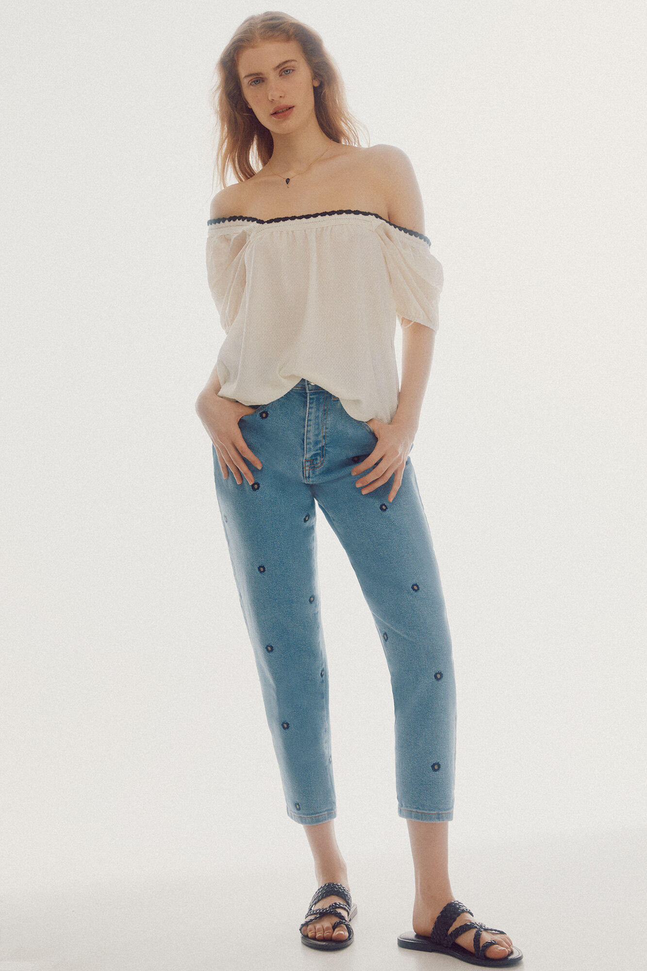 Blusa com mangas bufantes - Marfim