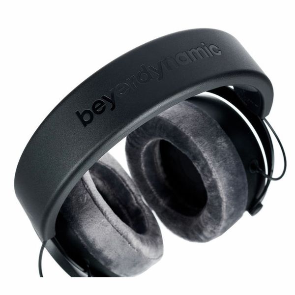 beyerdynamic DT 700 Pro X