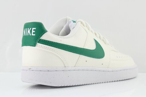 Nike Schnürschuhe