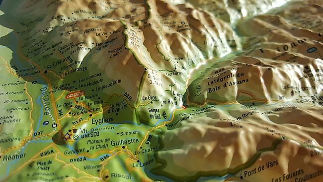 3D MAP - RELIEF QUEYRAS UBAYE 61X41