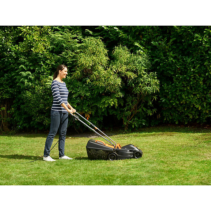 Tondeuse électrique Black+Decker 1000 W 32 cm