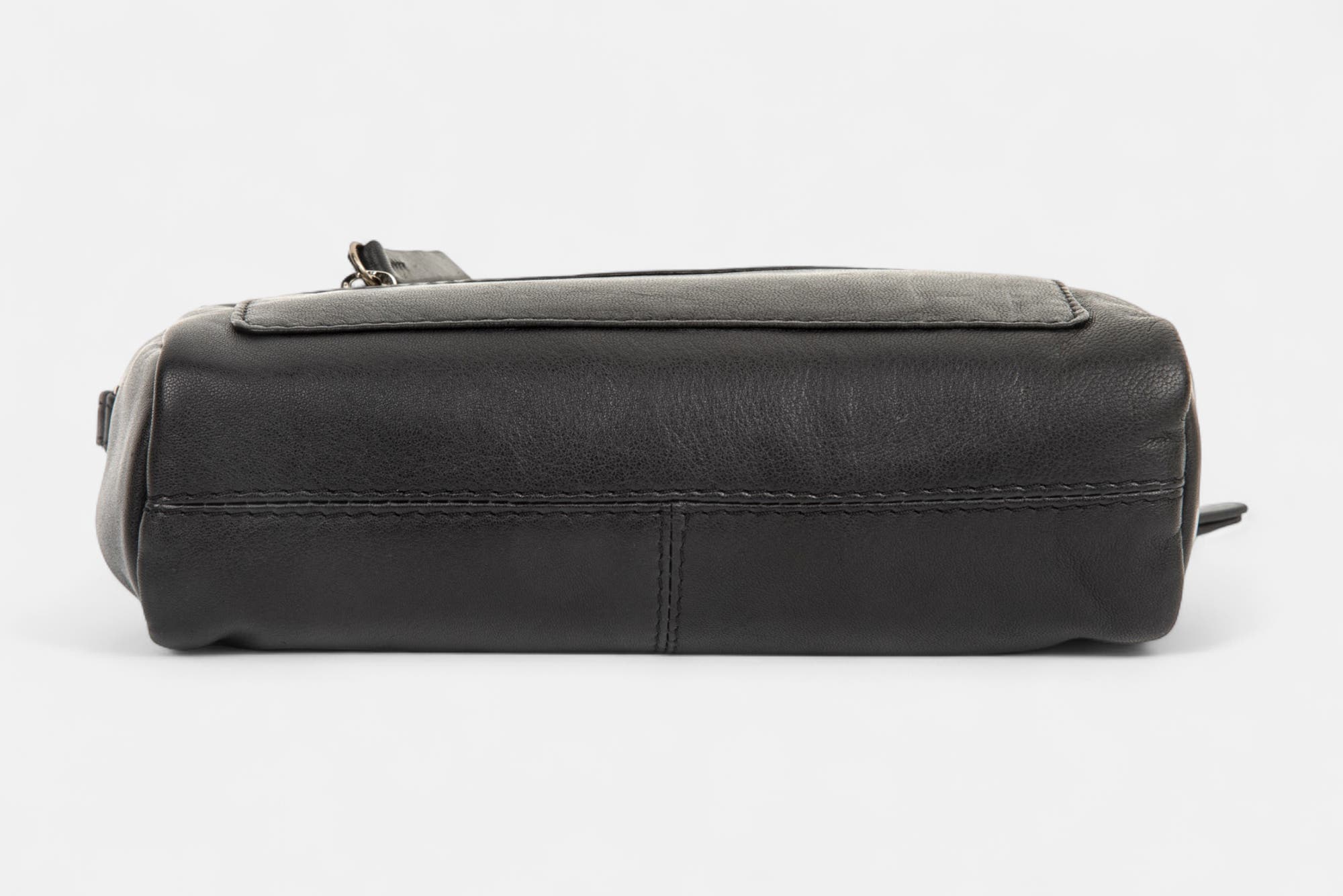 Sac bandoulière en cuir noir