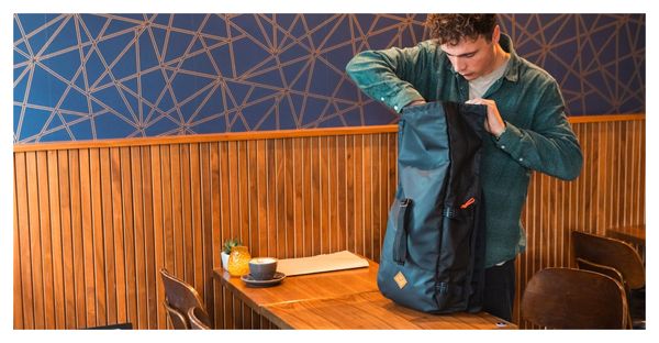 Sac à Dos Restrap Rolltop Backpack 22L Noir