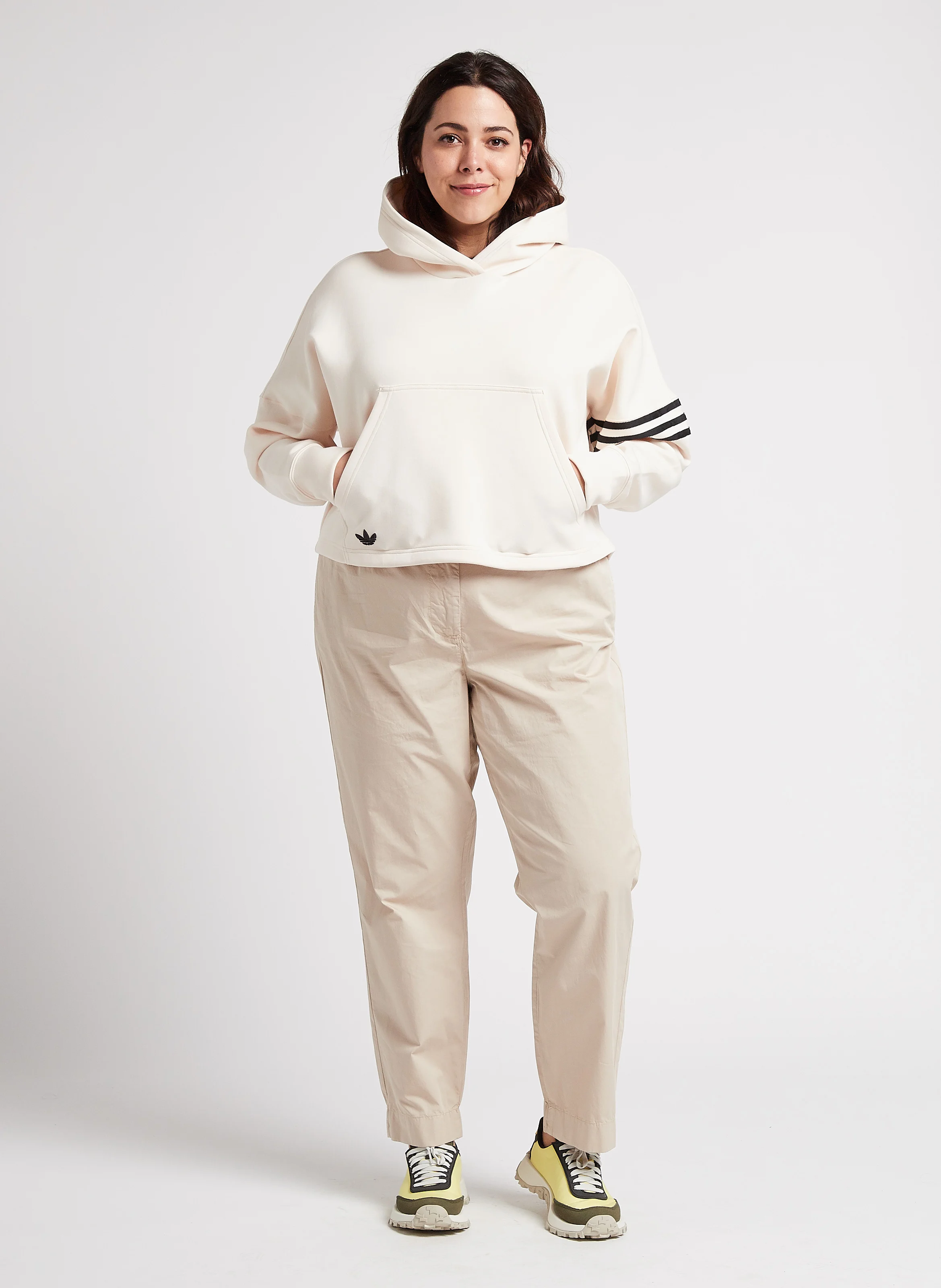 Sweat à capuche court | Beige