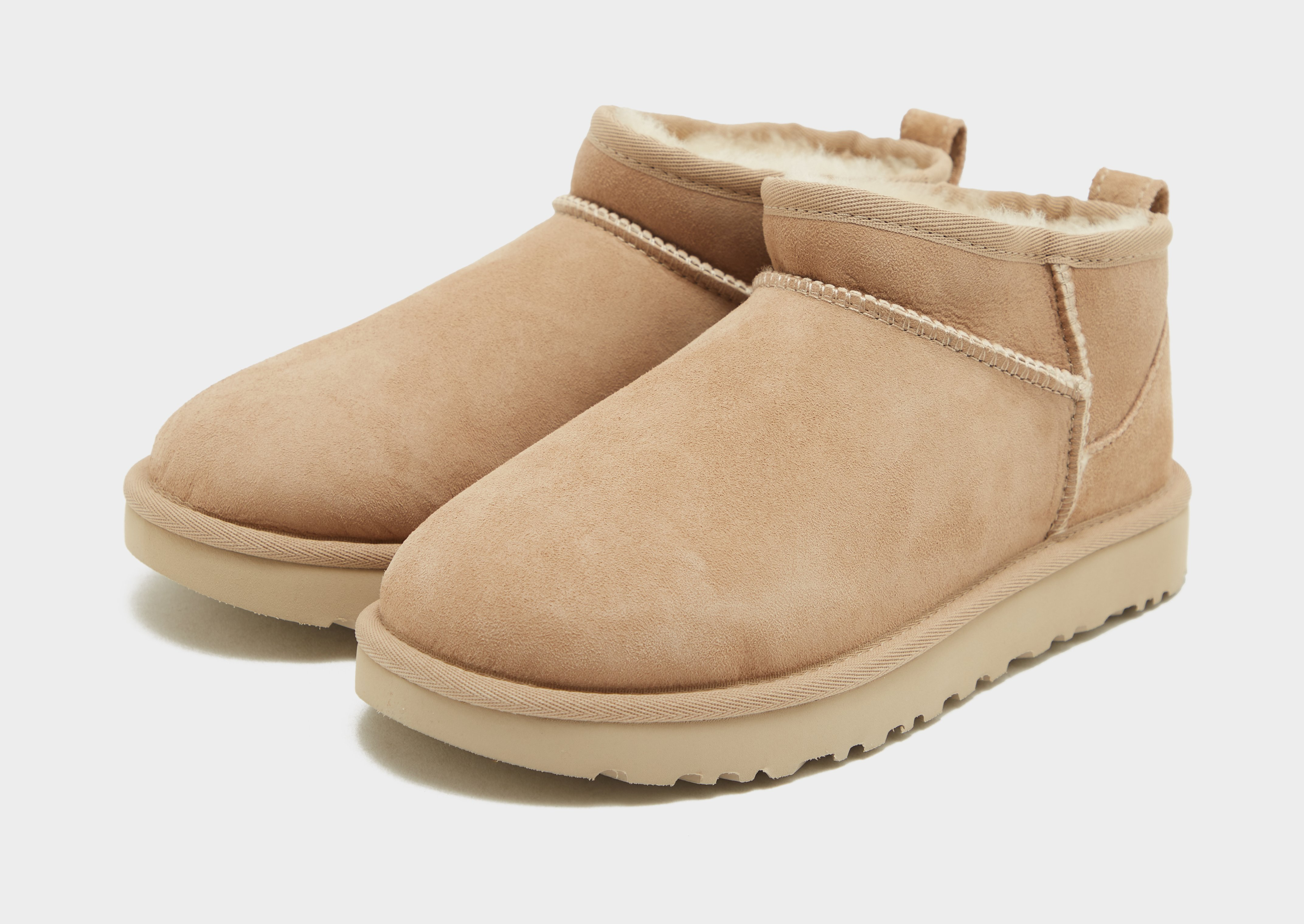 UGG Classic Ultra Mini Boots Femme