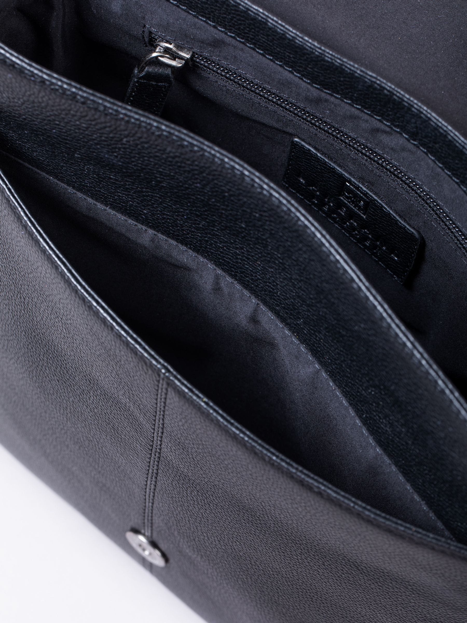 Zwart - Lakeland Leather Crummock Schoudertas