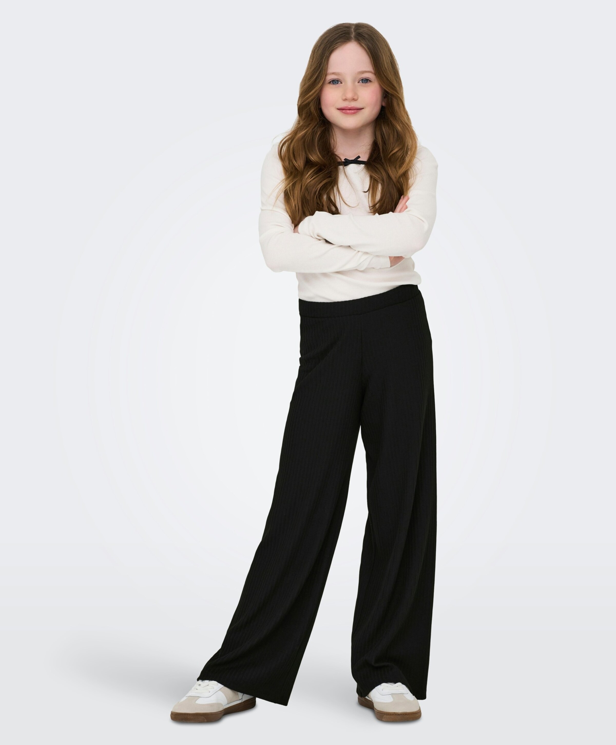 Only KOGNELLA JRS NOOS meisjes broek zwart