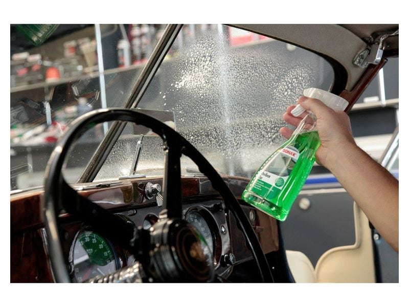 Sonax ScheibenKlar Glasreiniger, 500 ml Scheibenreiniger gegen Schmutz