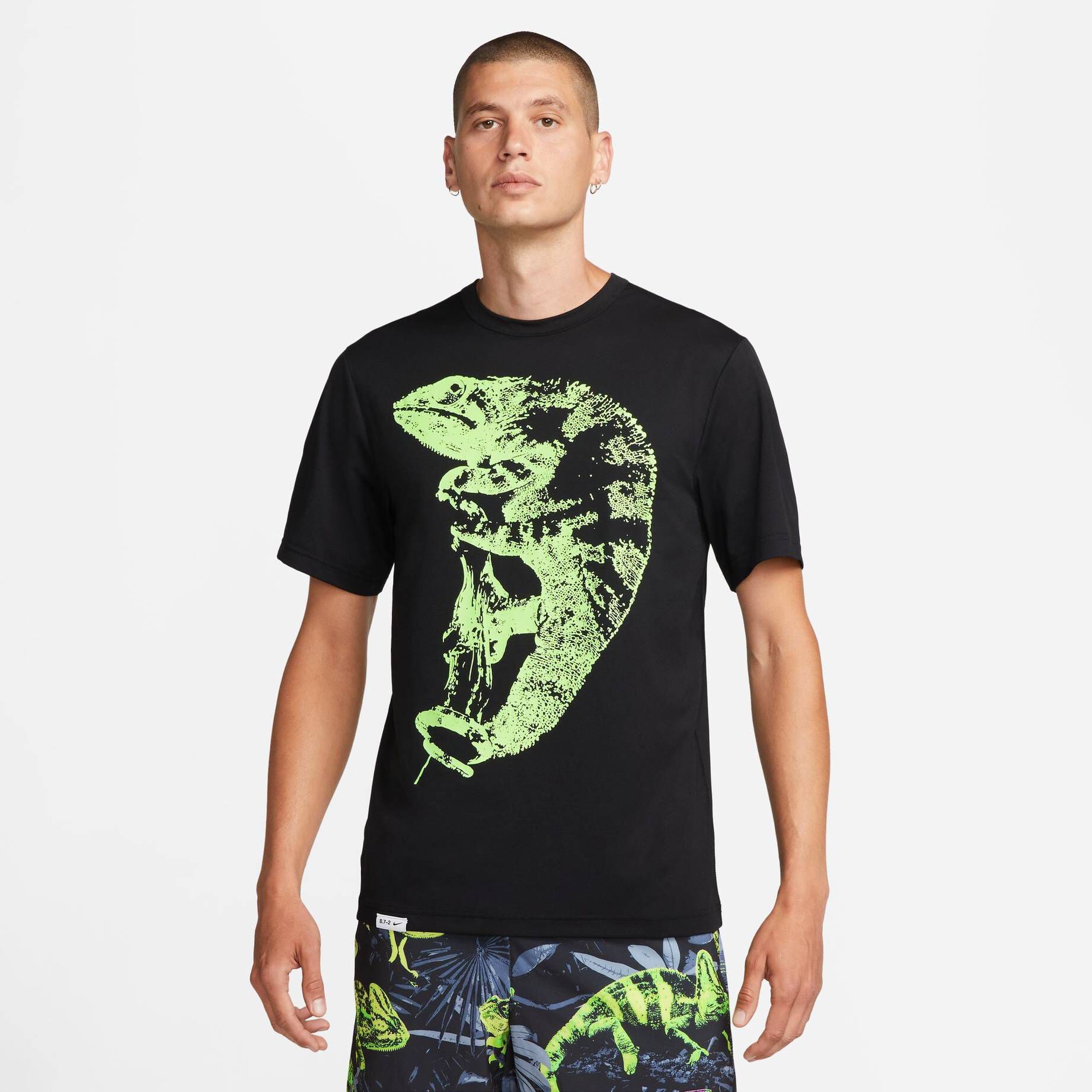Nike| Herren Trainingsshirt HYVERSE STUDIO '72