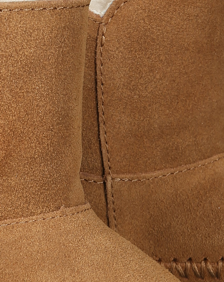 UGG® Boots CASSIE CACTUS FLOWER in braun