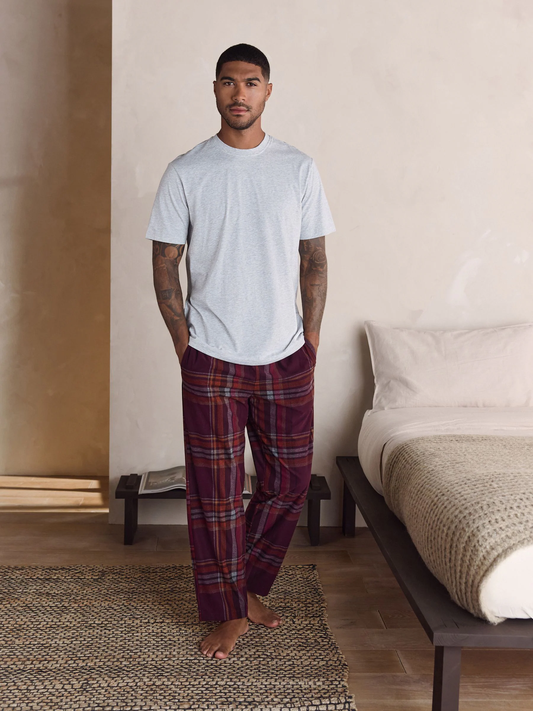 Grijs/bordeauxrood geruit - Motionflex Behaaglijke Pyjama Set met Korte Mouwen