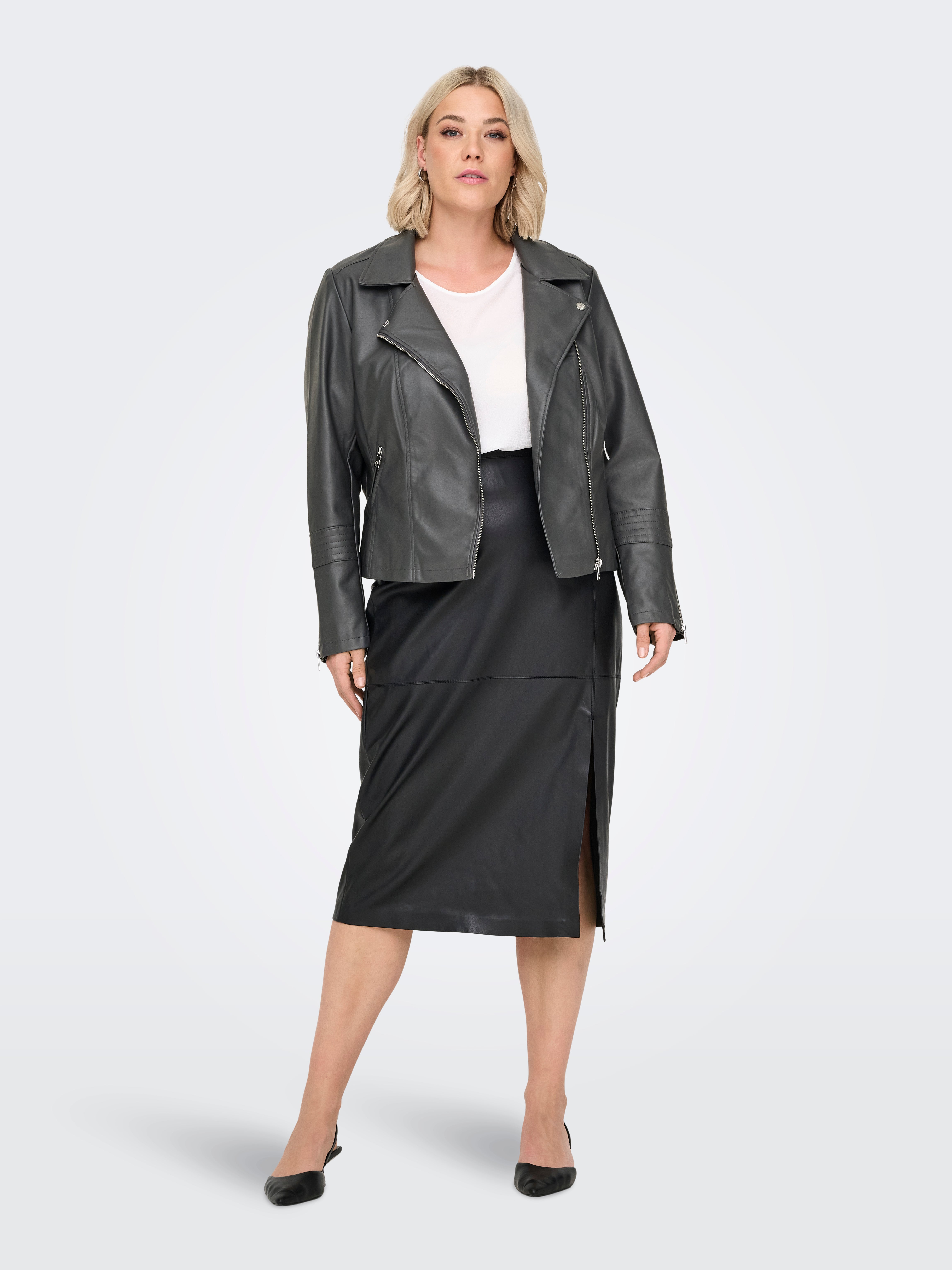 CAREMMY Bikerjacke in Lederoptik Magnet