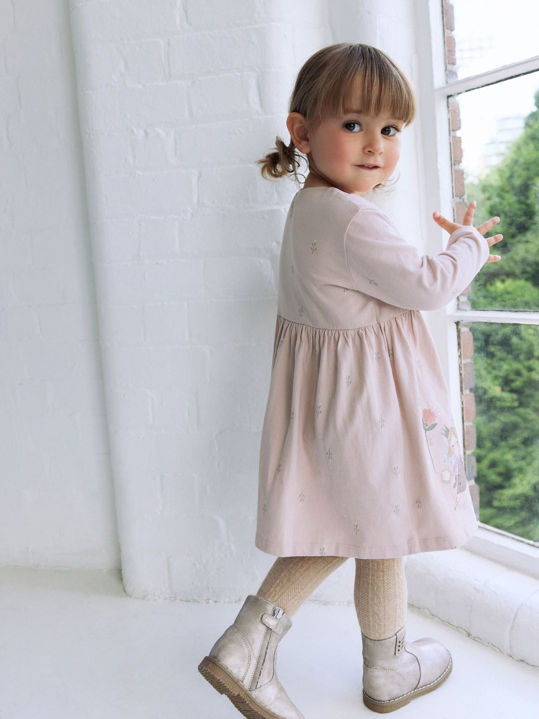 Roze met elfjes - Jurk met lange mouwen en versiering (3mnd -7jr)