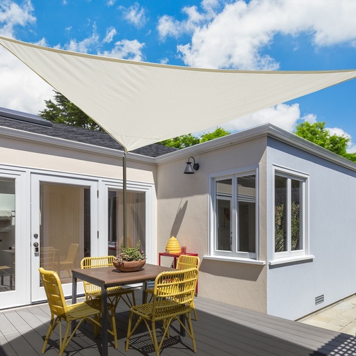 Toldo triangular de 4x4x4m, cor creme, para camping.
